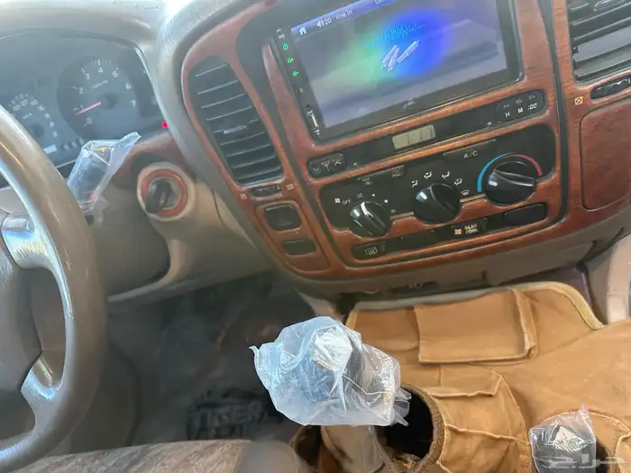 لاندكروزر 19