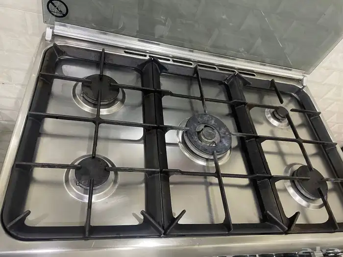 فرن ايطالي نظيف للبيع 7