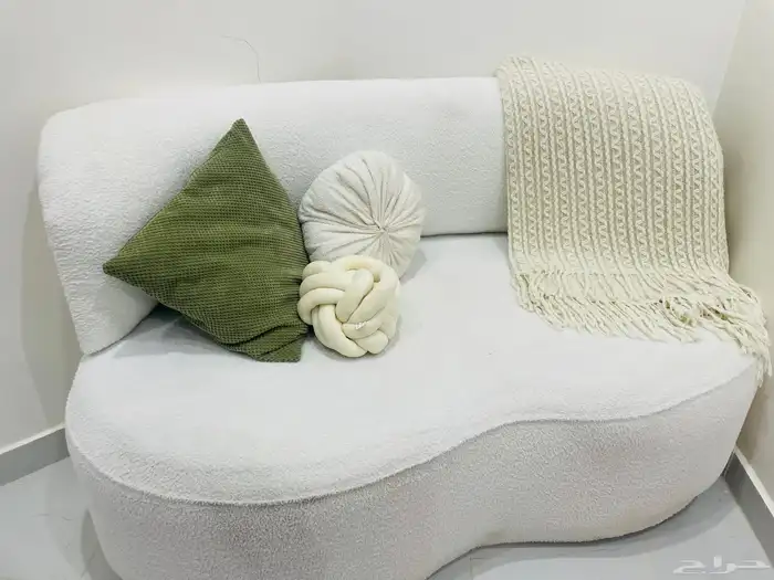 كنب لشخصين استخدام خفيف نضيفه 0