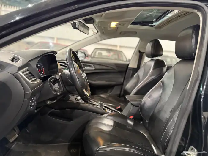 ام جي 5 MG 2023 فل كامل 9