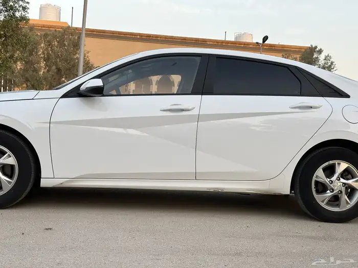 النترا 2021 شبة مخزززن ماشي 84000 4