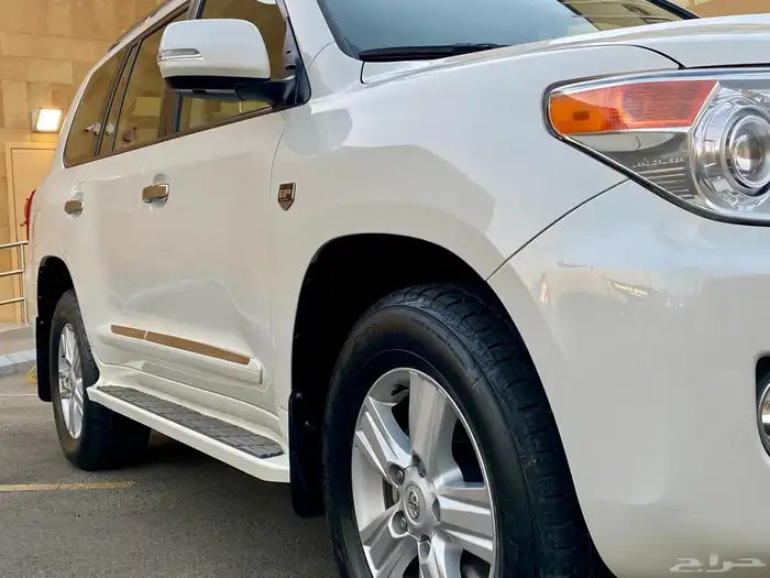 تويوتا لاند كروزر 2015 4