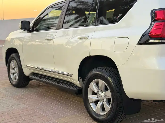 برادو 2023 فل كامل وكاله عداد 38 الف كم فقط 20
