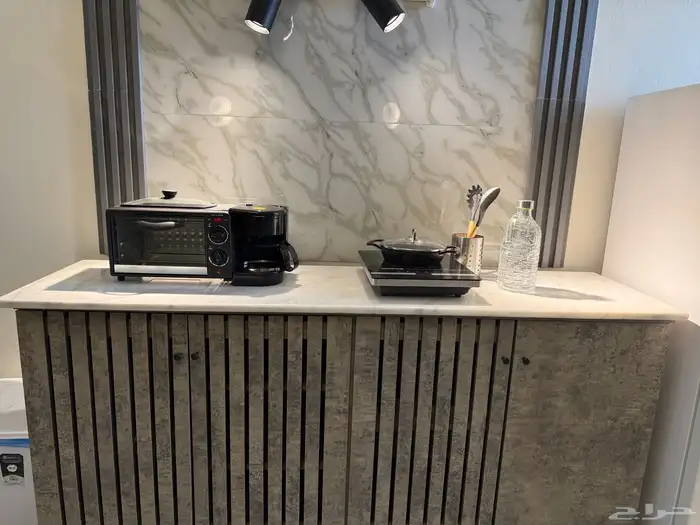 شقه مفروشه غرفة وصاله سكن لطالبات في ينبع الصناعيه 10