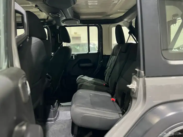 جيب رانجلر موديل 2021(تم البيع) 13