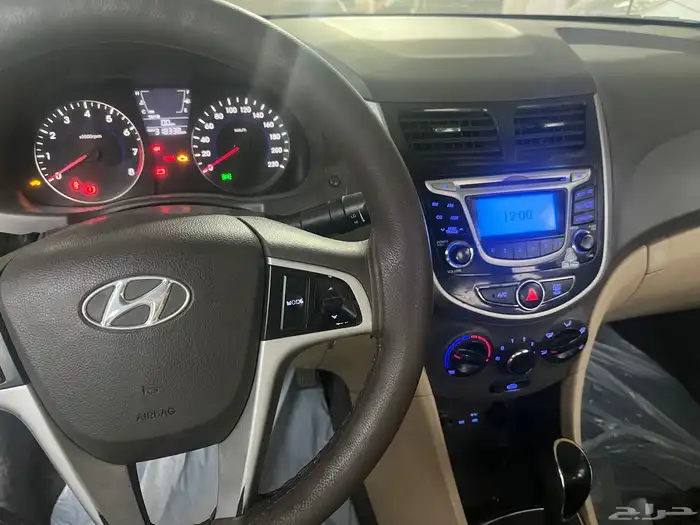 هوانداي اكسنت 2014-2015 2