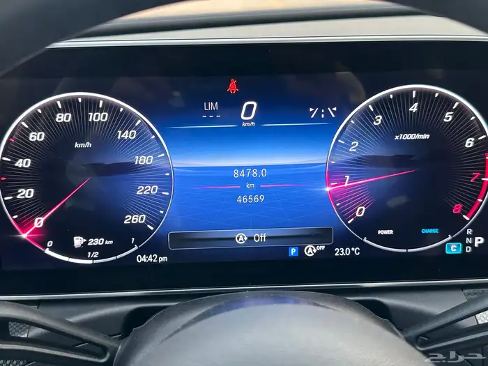 مرسيدس C300 ماشي 47 الف بحاله الوكاله 31