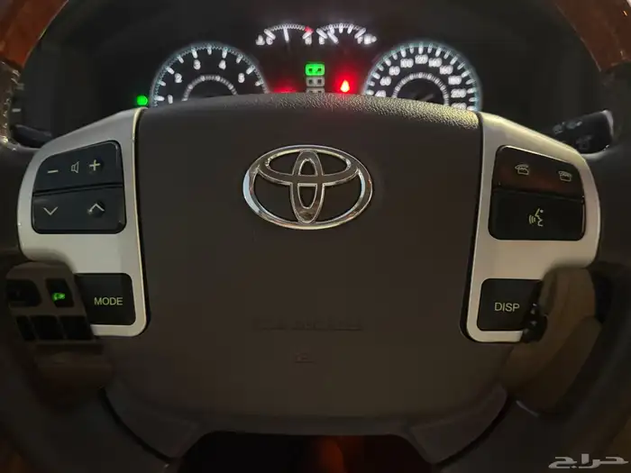 لاند كروزر GXR 2014 فل كامل سعودي وكاله نضييف للمستخدم 48