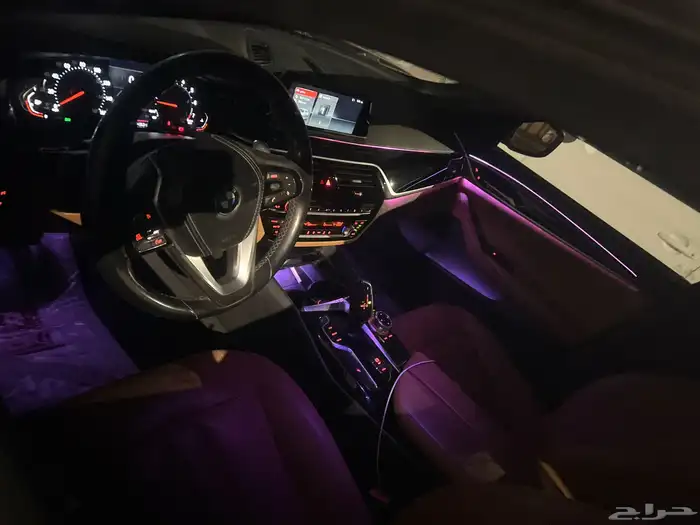 BMW. 520i. بي ام دبليو الفئة الخامسة 12