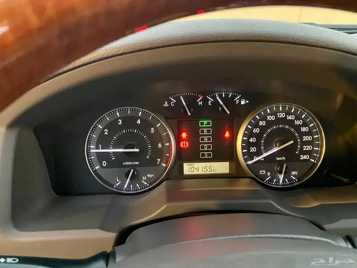 تويوتا لاند كروزر 2015 28