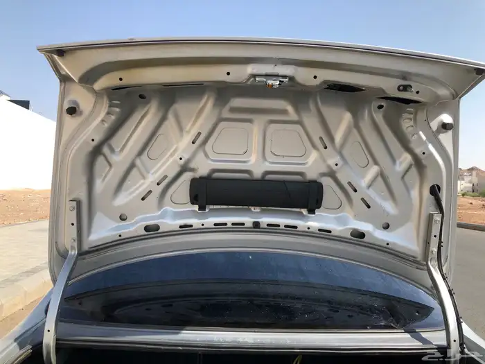 كابريس 2006 LS V8 شرط محركات وبدي 9