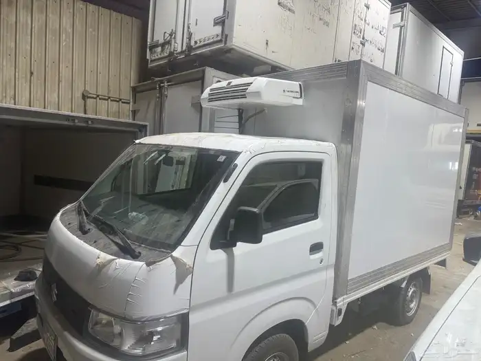 ثلاجة دباب سوزوكي مع جهاز تبريد ثرموكنق 0