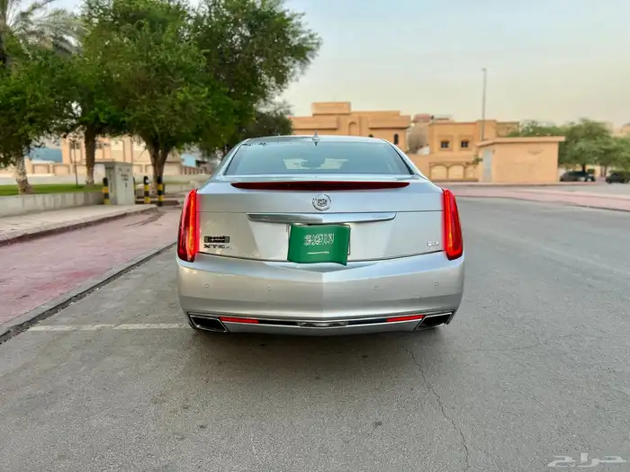 كاديلاك XT5 بلاتينيوم فل كامل 6 سلندر تنفس طبيعي 6