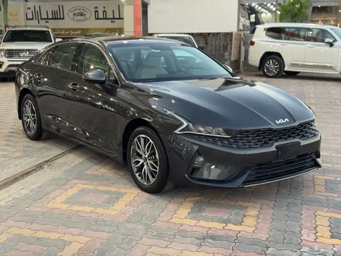 كيا كي 5 2023 نظيف 7