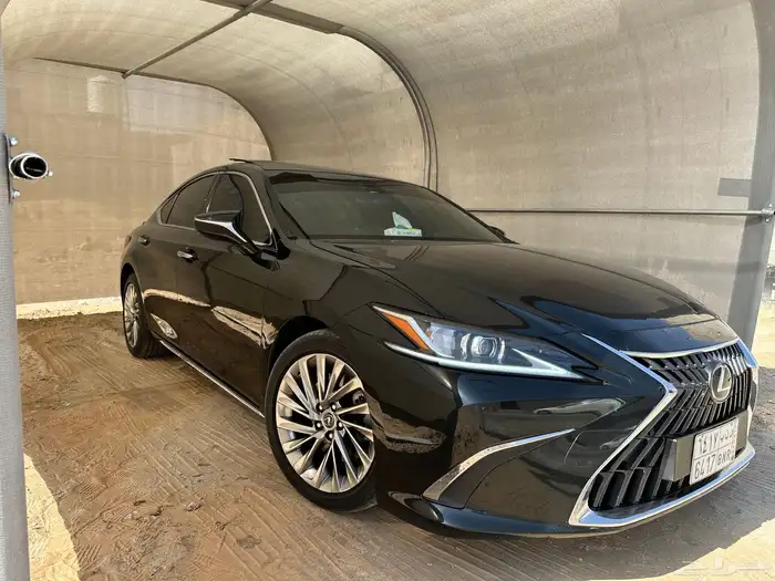 لكزس es 2023 بريمي cc 8