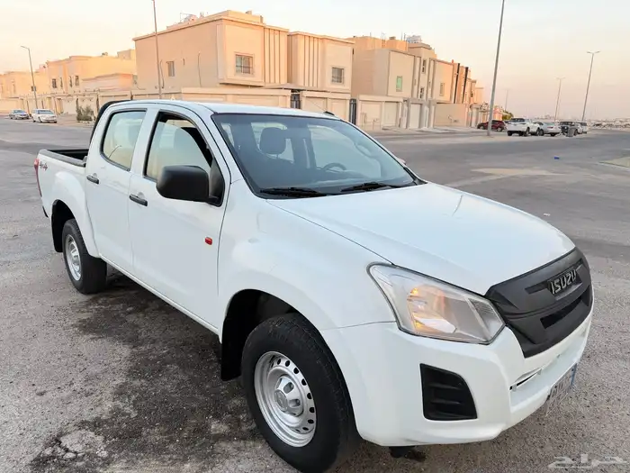 ايسوزو ديماكس 2023 دبل سلق .. 0