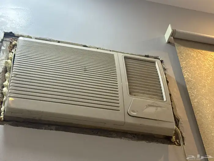 مكيف شباك قري طن ونص نظيف 0