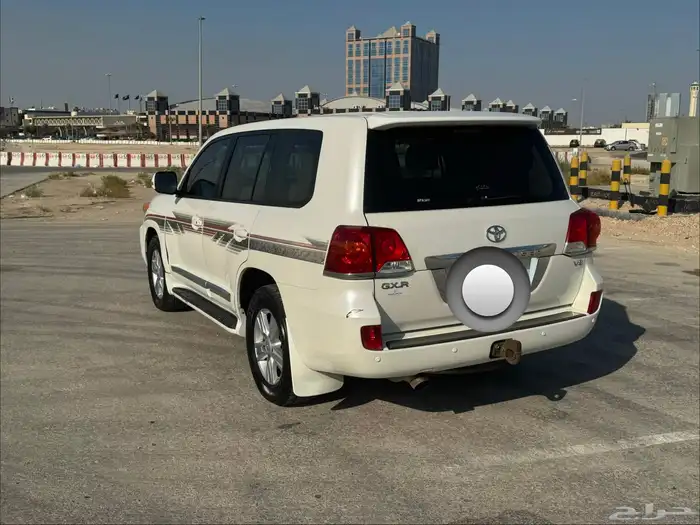 لاندكروزر GXR 2012 4