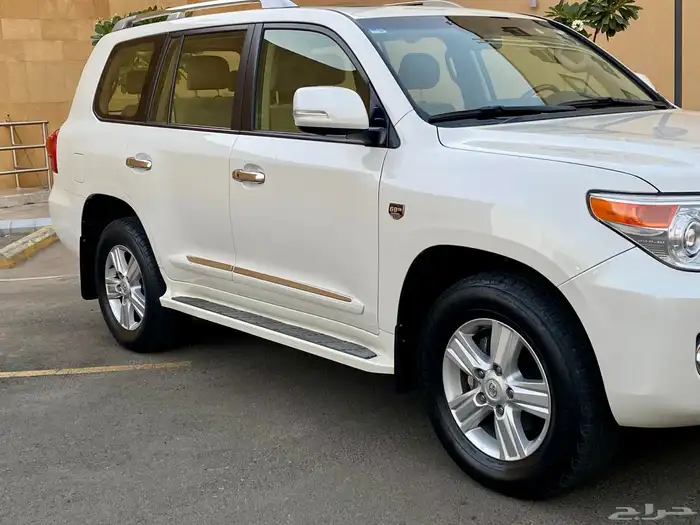 تويوتا لاند كروزر 2015 2