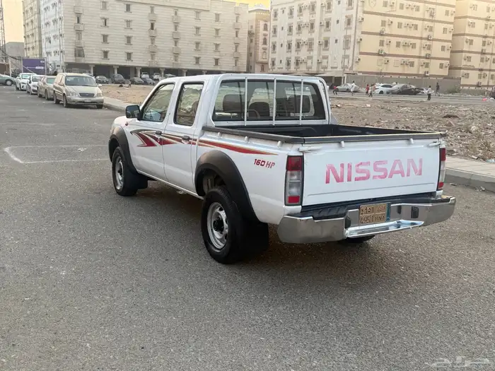 للبيع نيسان دبل 2013 نظيف 5