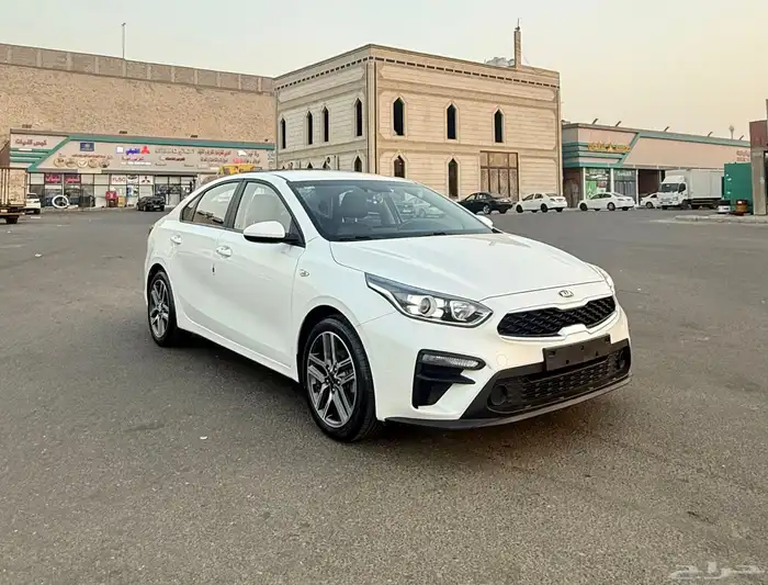 كيا K3 ( بنزين ) 2021 فل كامل بدون فتحه سقف للبيع 2