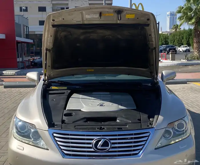 لكزس LS460 2010 شورت 17