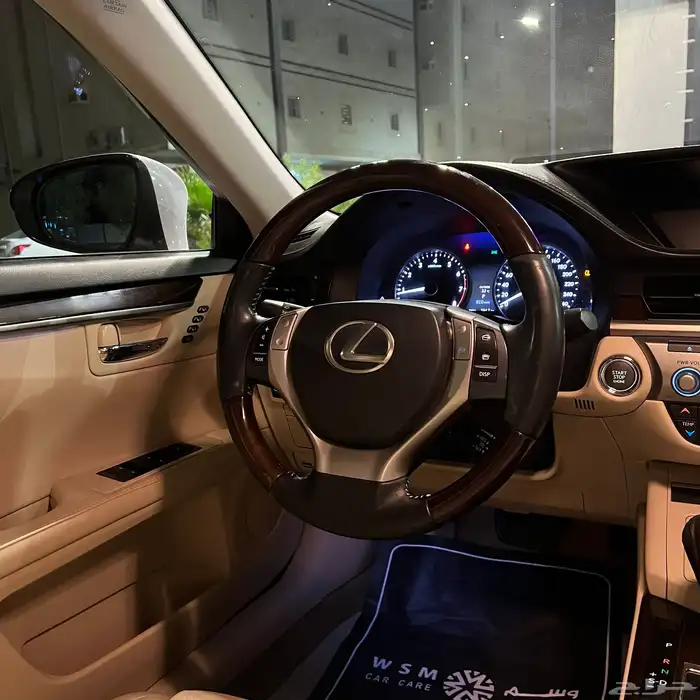 لكزس ES350 - 2014 مالك اول بحالة الوكالة . 39
