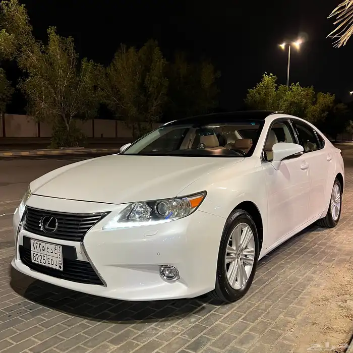 لكزس ES350 - 2014 مالك اول بحالة الوكالة . 0
