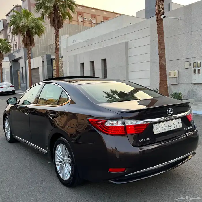 لكزس ES350 DD - 2015 مالك اول بحالة الوكالة . 9