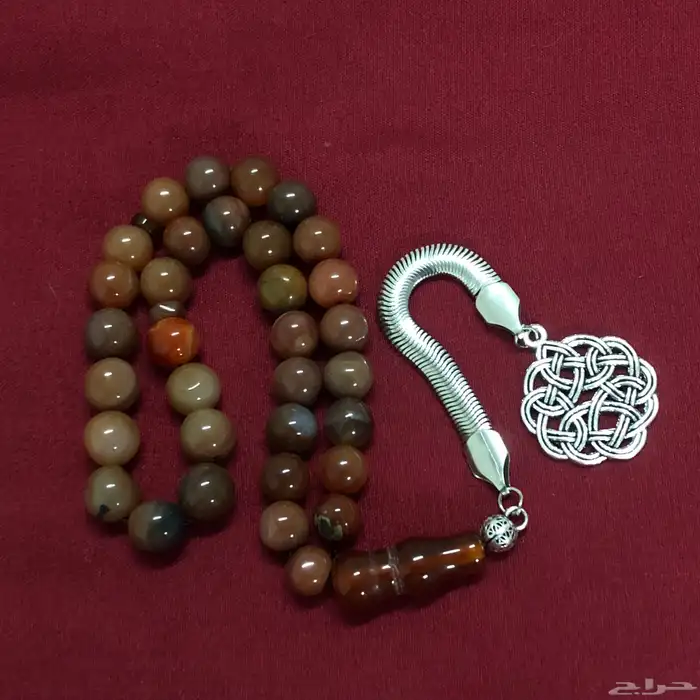 مسباح عقيق بني مزعفر طبيعي 0