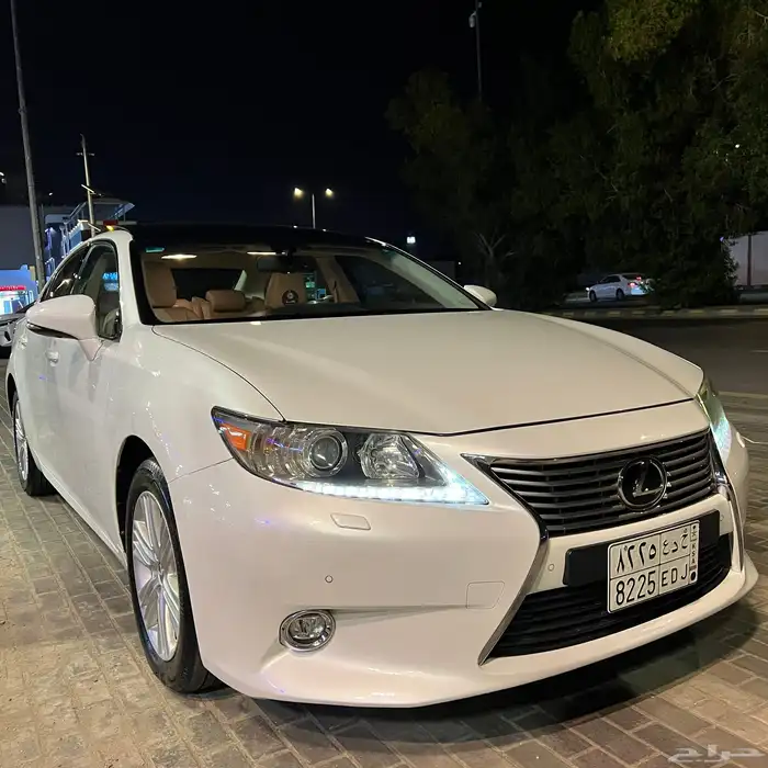 لكزس ES350 - 2014 مالك اول بحالة الوكالة . 24