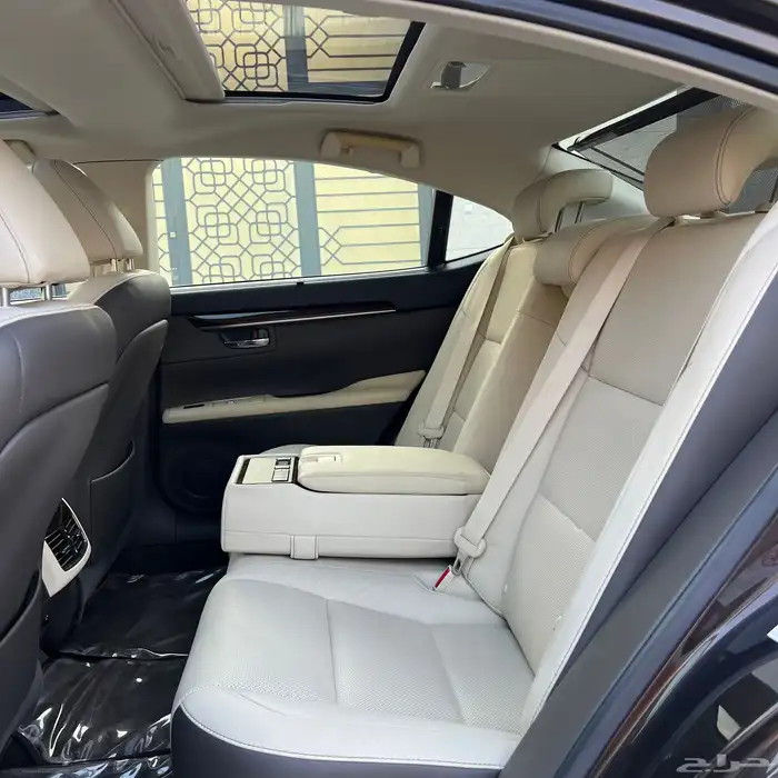 لكزس ES350 DD - 2015 مالك اول بحالة الوكالة . 27