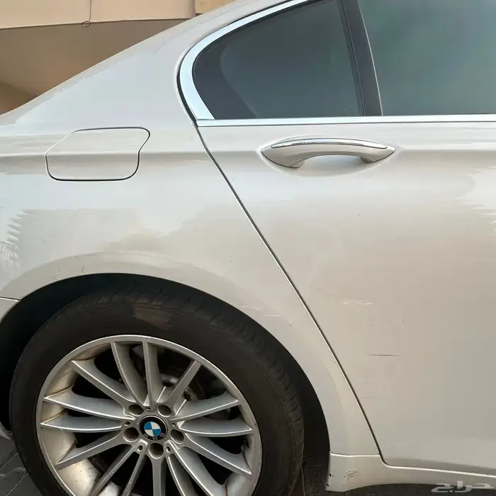 بي ام دبليو 740 2013 11