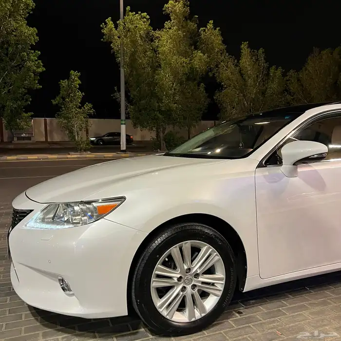 لكزس ES350 - 2014 مالك اول بحالة الوكالة . 3