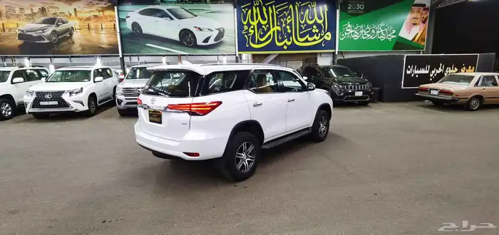 نوع السياره تايوتا فورشنر الموديل 2023 دبل 6 سلندر 9