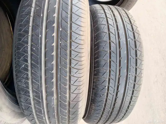 كفرات يوكوهام مستعمل كرت مقاسها 215 60 16 1