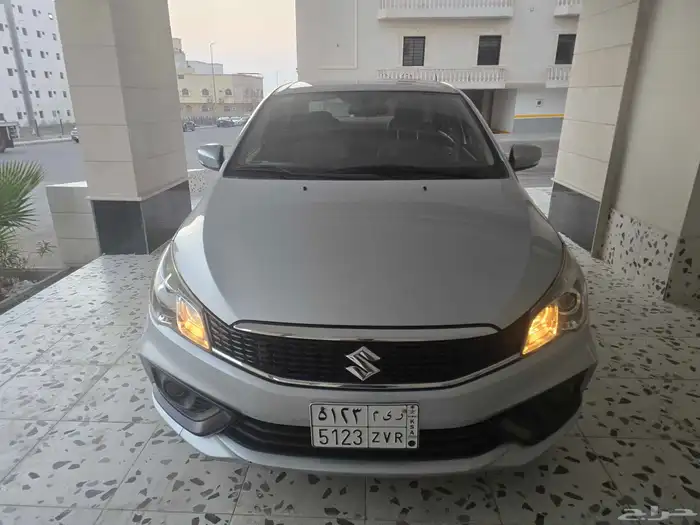 سوزوكي سياز 2023 8