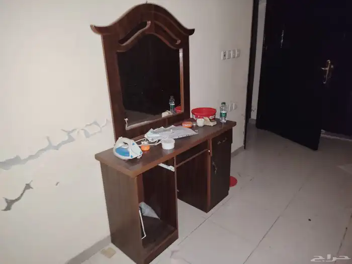 لثاث للبيع غرفة نوم 2