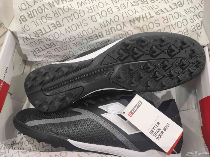 أحذية بوتات كرة قدم ماركة LOTTO جديدة أصلية مقاس41 و42 و43 1