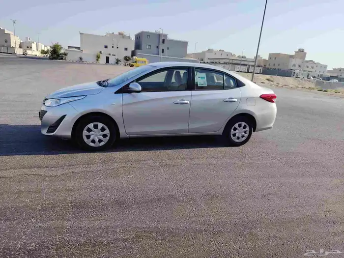 تويوتا يارس 2019 8