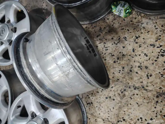 جنوط جيب لاندكروزر 98 99 أصلية مقاس 16 4