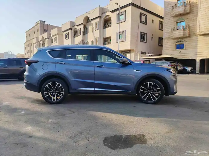 جيتور اكس 70 بلس 2023 للبيع لوحه شبه مميزه وممشى قليل 4