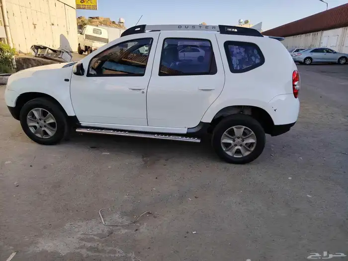 رينو داستر 2016 كل شي بلد الممشي 219 الف نضيف داخليه بلد 3