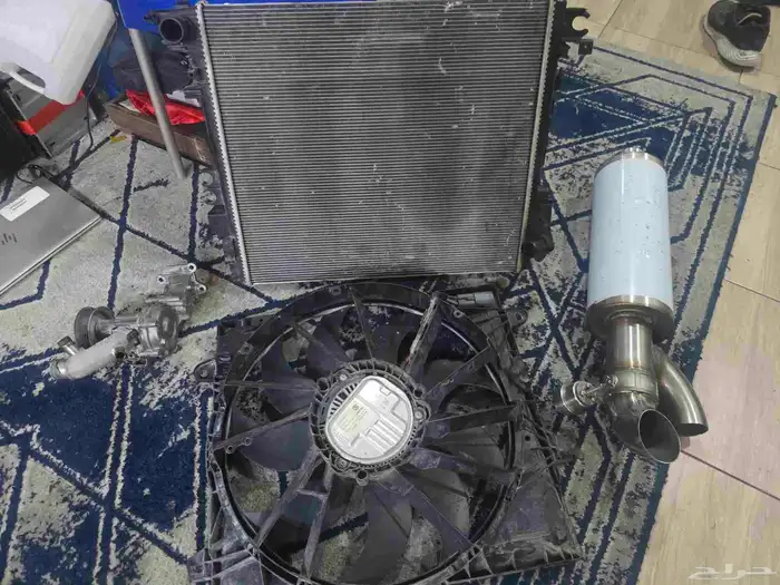 للبيع قطع غيار رانجلر JL بحالة الوكالة 3