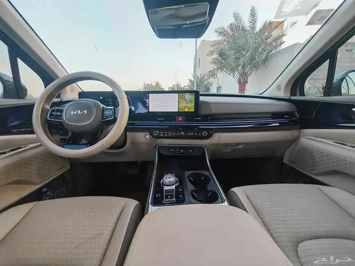 كيا كرنيفال 1