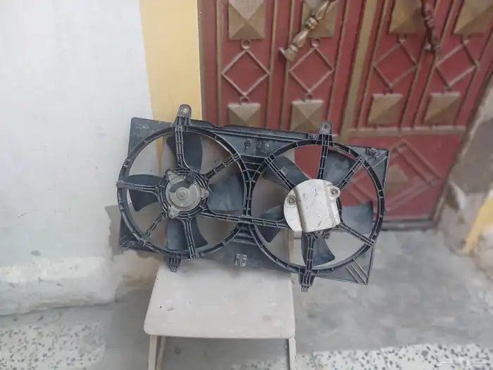 اغراض سيارة متنوعه 1