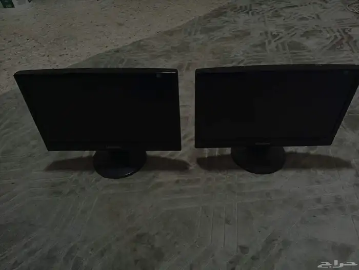 شاشة سامسونج نظيفة جدا للبيع 0