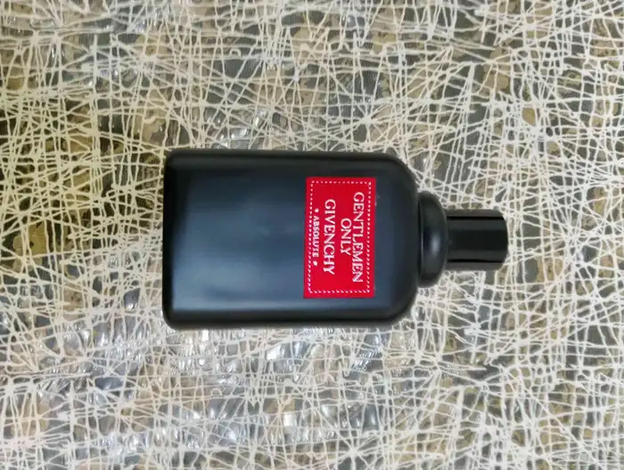 عطر فرنسي للبيع 300 1