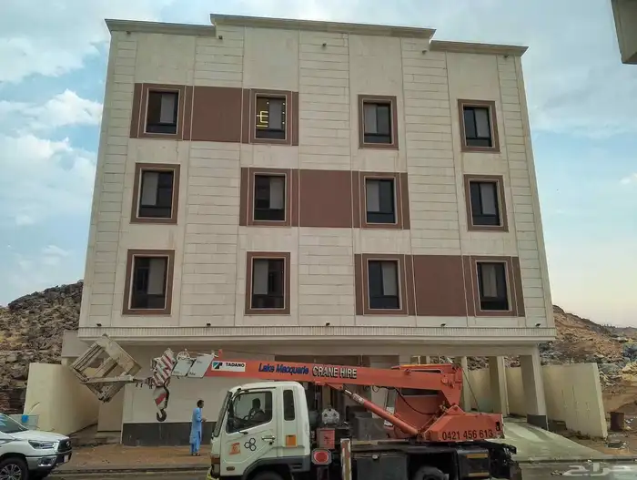 مداخل صالات شيبورت مرايات رفوف شيبورد بديل الخشب مكه المكرمه 26