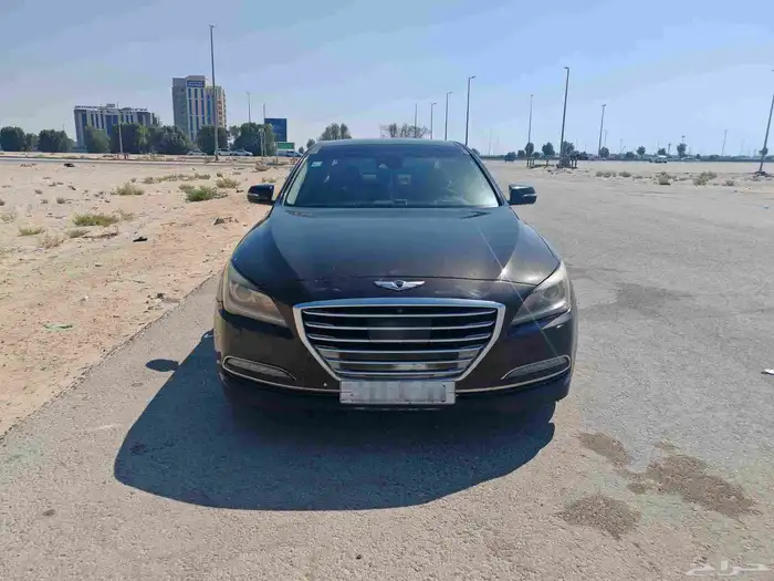 جينيسس V8 موديل 2015 0